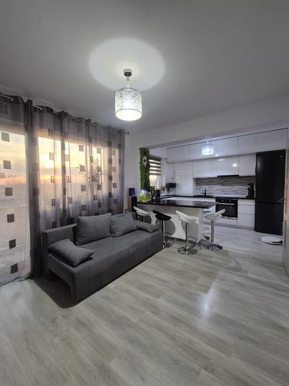 Apartament cu 3 camere decomandat în Moara de Vânt