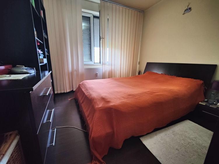 Apartament cu 3 camere decomandat, mobilat în Gorjului