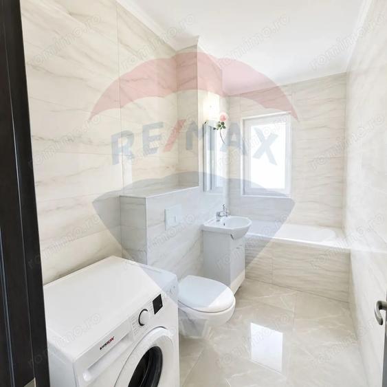 Apartament cu 3 camere decomandat, mobilat în Sânpetru