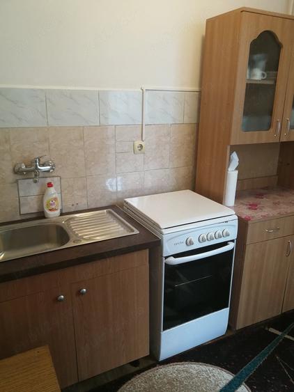 Garsonieră decomandată în Calea Galați