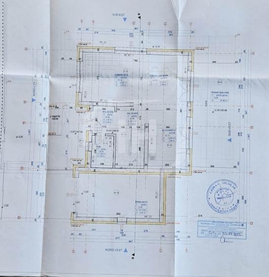 Casă individuală cu 4 camere cu Canalizare în Iris