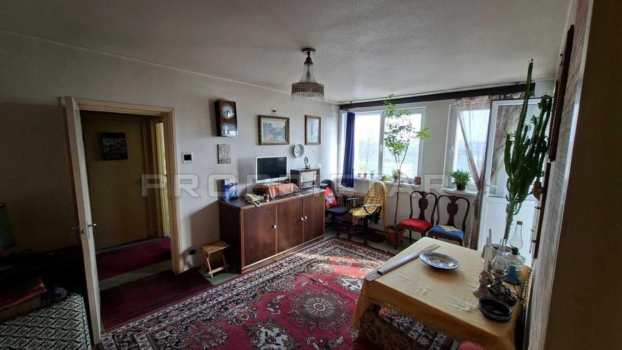 Apartament cu 2 camere semidecomandat în Apusului
