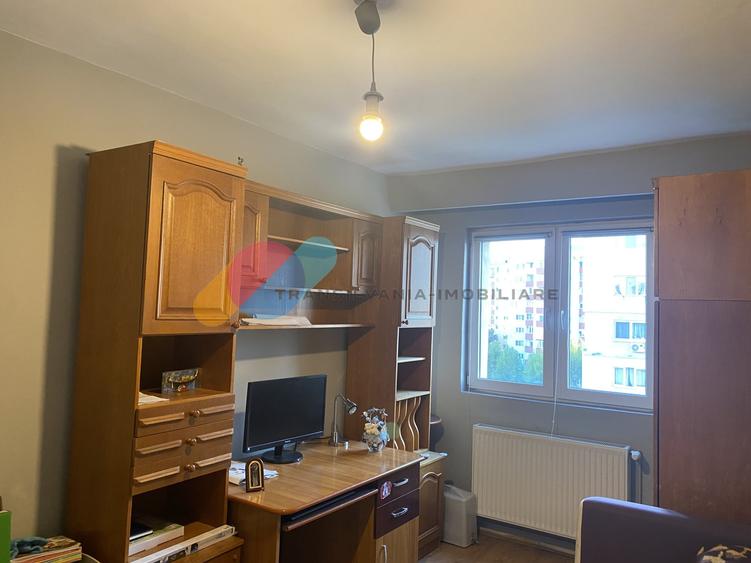 Apartament cu 4 camere decomandat, mobilat în Mănăștur