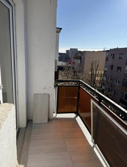 Garsonieră în Micălaca