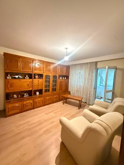 Apartament cu 3 camere în Ultracentral