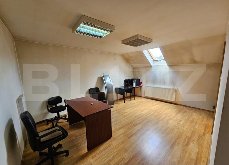 Spațiu comercial, de 230 mp, în Aiud