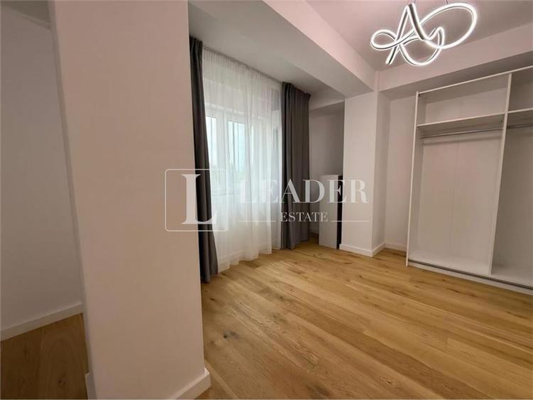 Apartament cu 4 camere decomandat în Iancu Nicolae