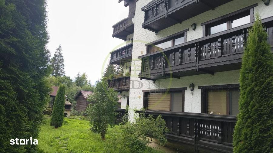 Apartament cu 3 camere în Clăbucet