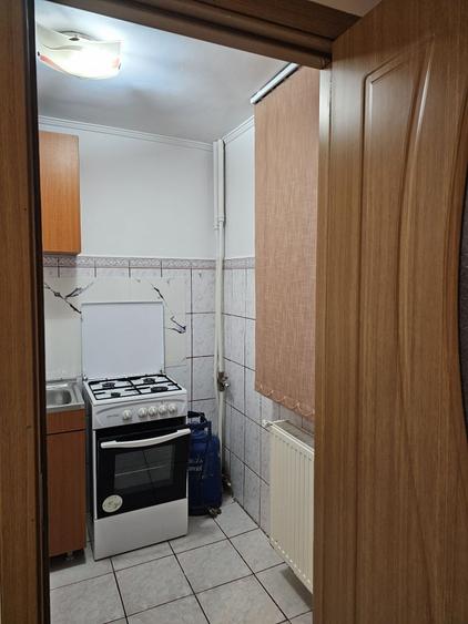 Garsonieră semidecomandată în Rogerius