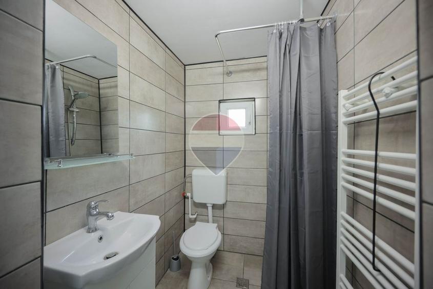 Casă individuală cu 3 camere cu Teren 8788 Mp în Forosig