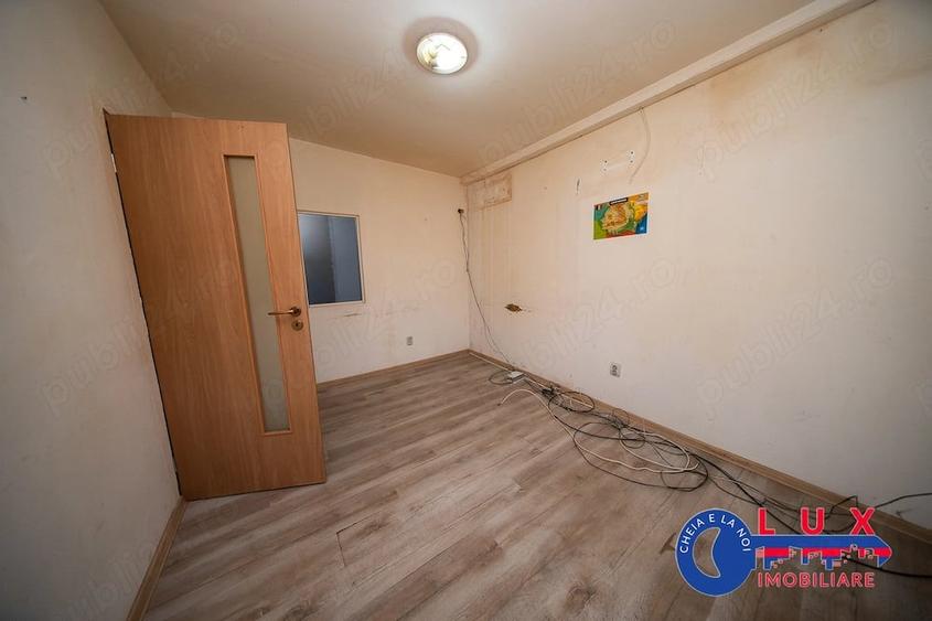Spațiu comercial, de 90 mp, în Vest