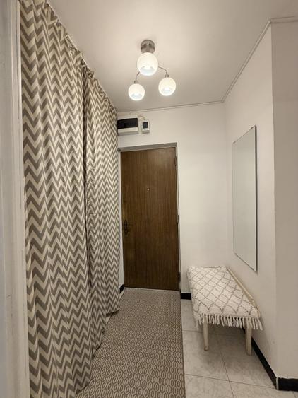 Cozy Studio luminos in Banu Manta - Victoriei cu pat si canapea - 11