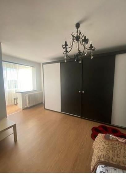 Garsonieră semidecomandată, mobilată în Vatra Luminoasă