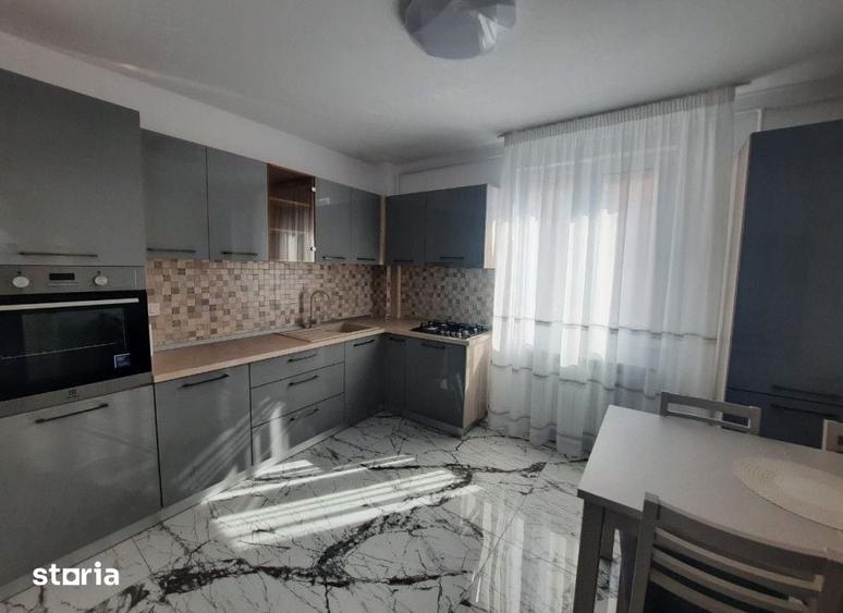 Apartament cu 3 camere în Mărăței