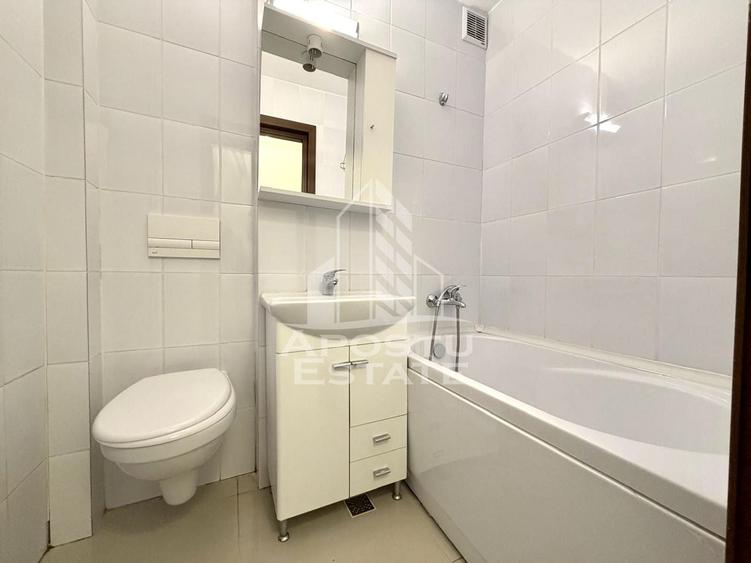 Apartament cu 2 camere nedecomandat în Șagului