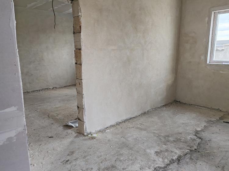 Casă individuală cu 3 camere cu Teren 670 Mp în Tărlungeni