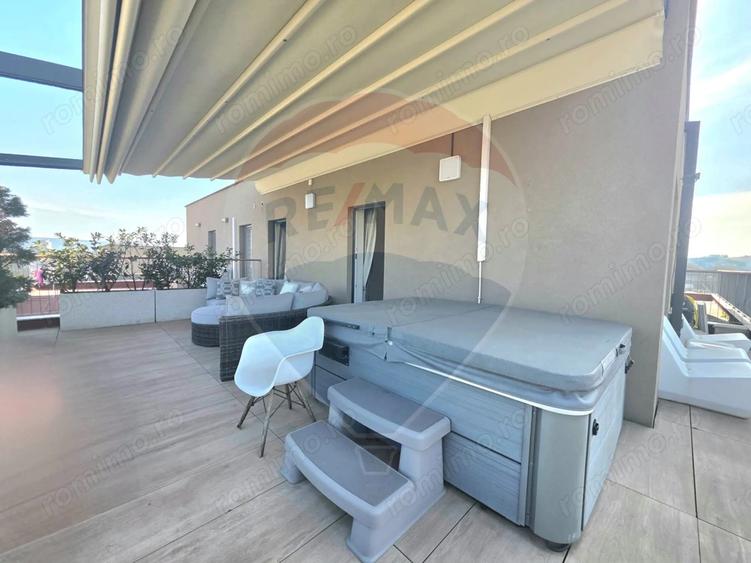 Apartament cu 4 camere decomandat în Unirii