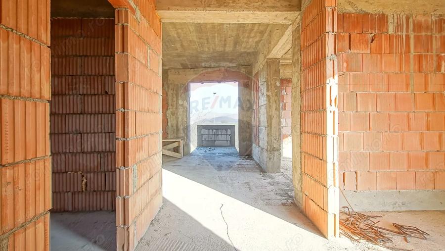 Casă cu 3 camere cu Teren 847 Mp în Bod