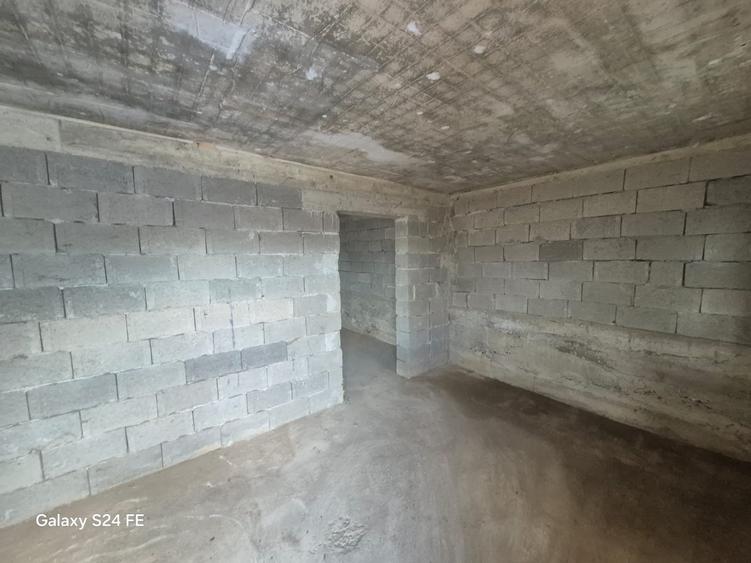 Casă individuală cu 6 camere cu Teren 800 Mp în Agârcia