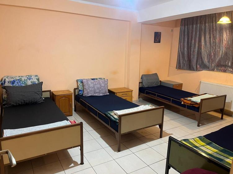 Apartament 3 camere | Giulești | Centrală proprie | Ideal pentru muncitori - 1