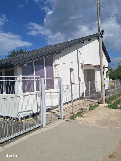 Casă cu 3 camere cu Teren 500 Mp în Domnești