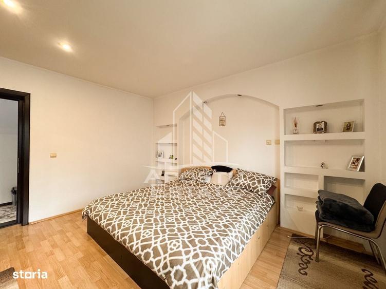 Casă cu 3 camere în Cărpiniș