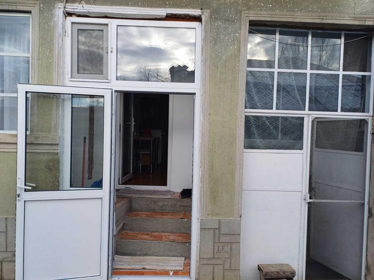 Casa de vanzare cu teren generos Miculesti, Pucioasa - 7