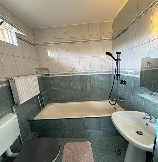 Apartament cu 2 camere decomandat în Mărăști