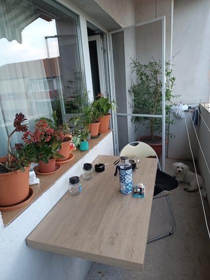 Apartament cu 3 camere decomandat, mobilat în Aradului