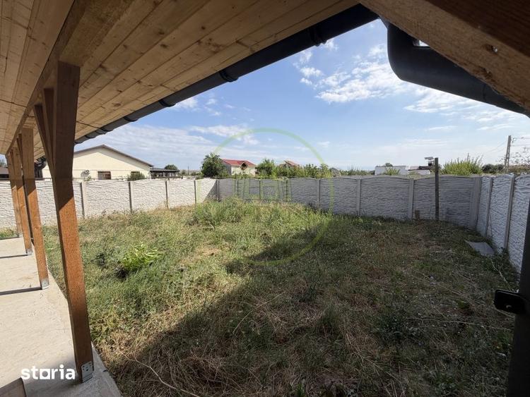 Casă cu 5 camere cu Teren 500 Mp în Ișalnița