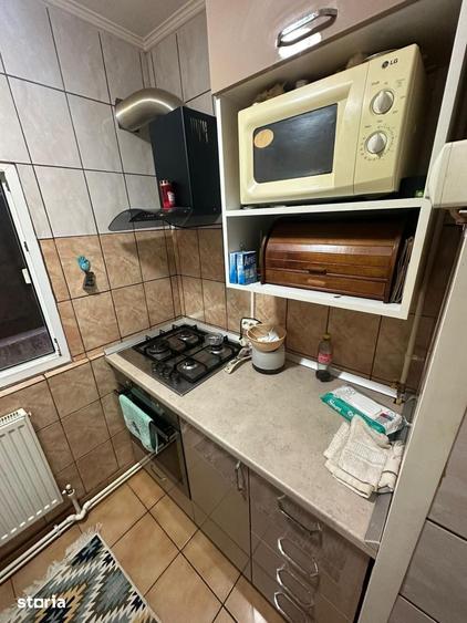 Apartament cu 2 camere decomandat în Micro 19