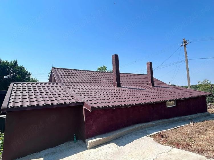 Casă cu Teren 2245 Mp în Cerchezu
