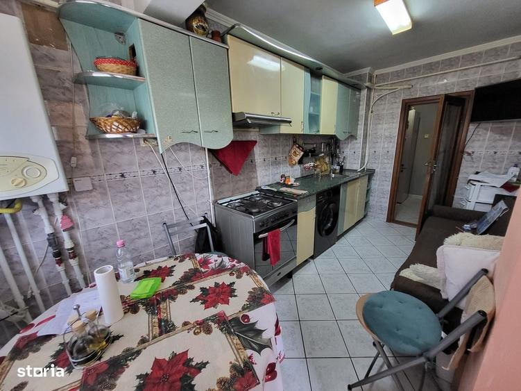 2 decomandate, Micro 18, 67.900, negociabil - 2