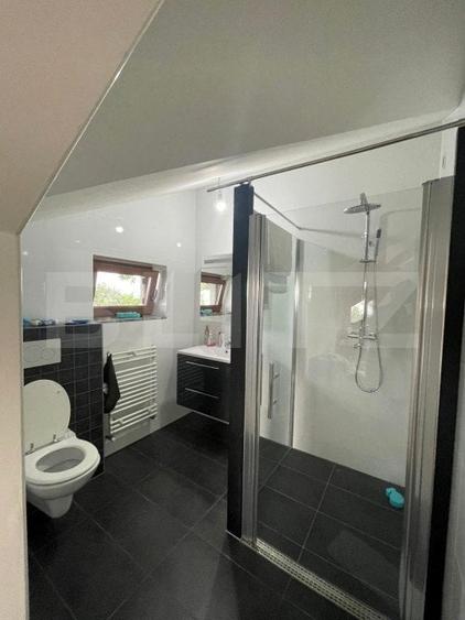 Casă individuală, P+1+M,  teren 6000 mp - zona Spătărești - 7