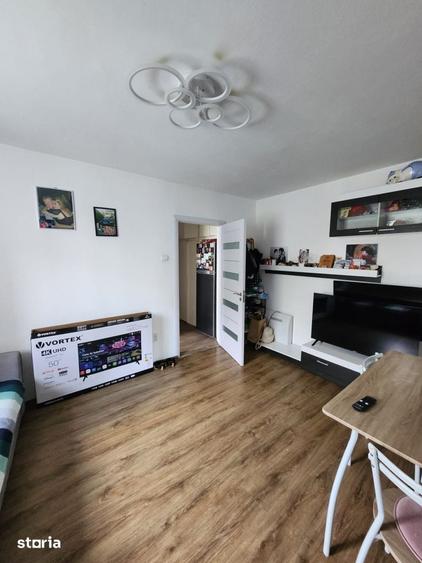 Apartament cu 3 camere semidecomandat în Mănăștur — fotografia 1