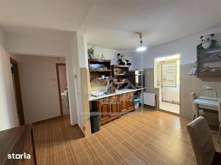 Apartament cu 2 camere decomandat în Ștrand