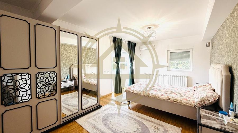 Casă cu 7 camere cu Piscina în Corbeanca