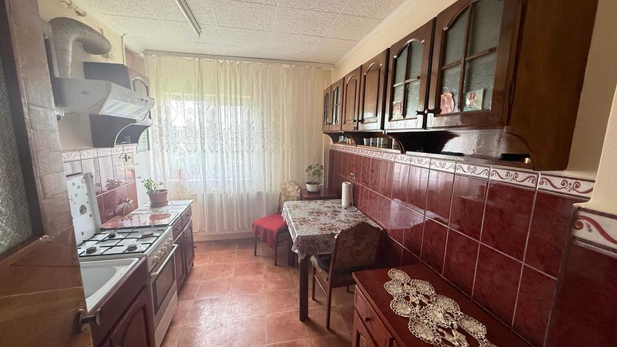 Apartament cu 2 camere decomandat în Alfa