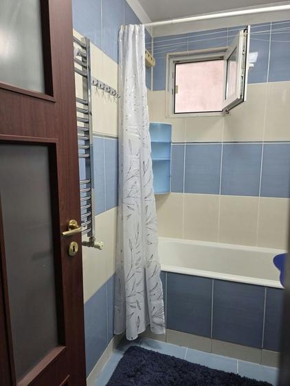 Apartament cu 2 camere decomandat în Drumul Taberei