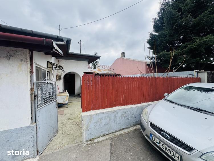 Casă cu 3 camere cu Teren 227 Mp în Industriilor