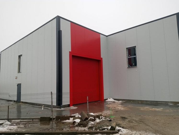 Spațiu industrial, de 300 mp, în Industriilor