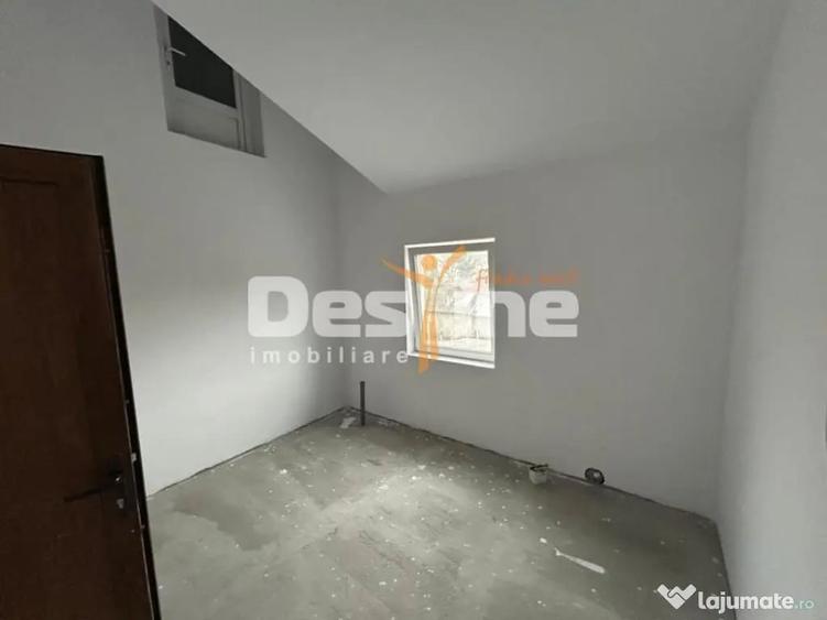 Spațiu comercial, de 336 mp, în Central