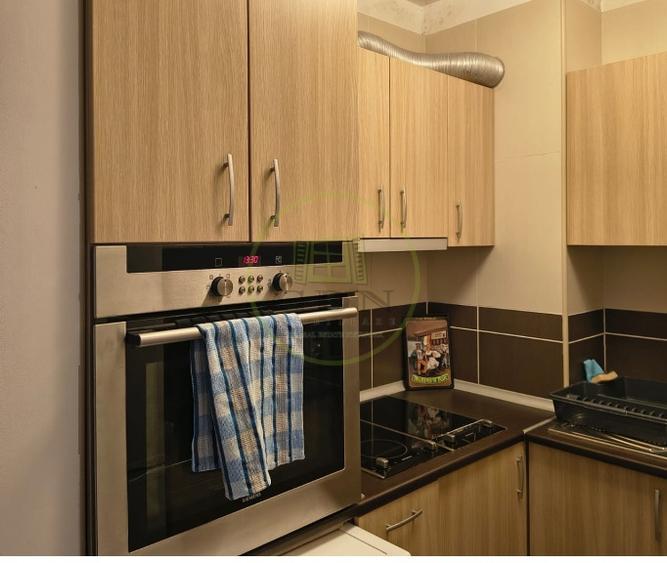 Apartament cu 3 camere decomandat, mobilat în Clăbucet