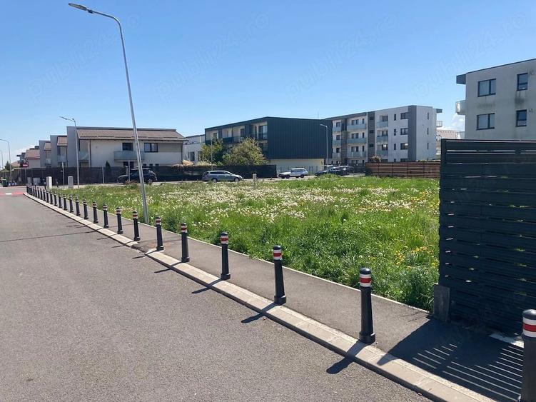 Teren de 700 mp, în Central