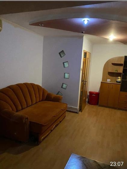 Apartament cu 2 camere decomandat în Steaua