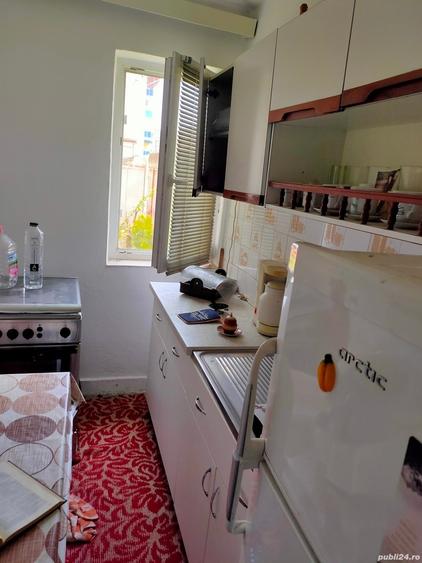 Apartament cu 2 camere în Moldova Nouă