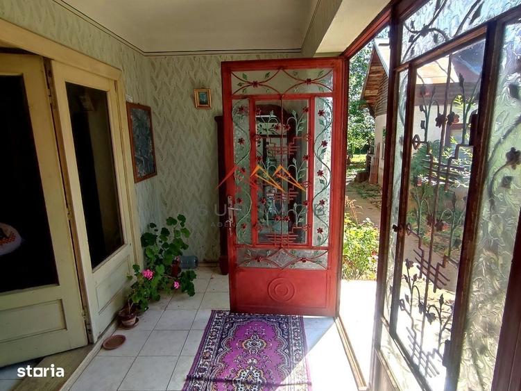 Casă cu 4 camere în Schela