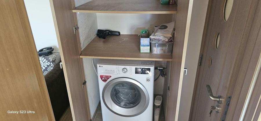 Apartament cu 2 camere semidecomandat în Giurgiului