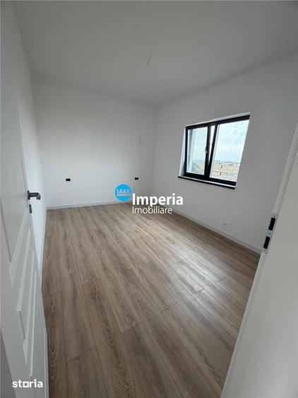 Casă cu 3 camere cu Teren 400 Mp în Miroslava