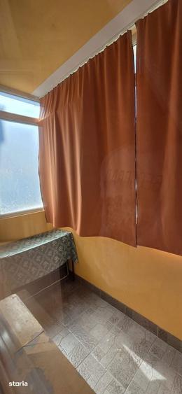 Apartament cu 2 camere nedecomandat în Girocului